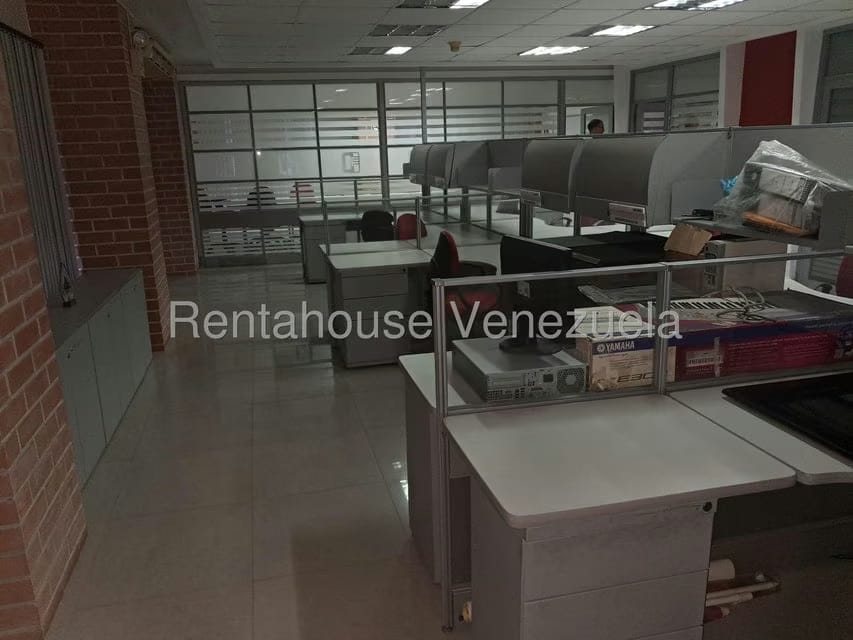 Comercial (Galpon - Deposito) en Venta en Valle Arriba, Miranda - 25