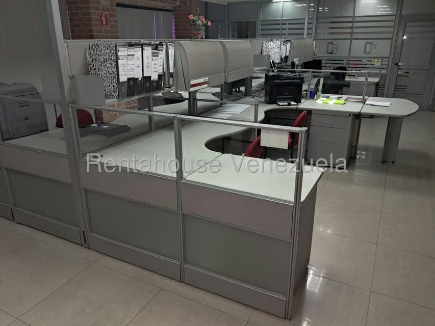 Comercial (Galpon - Deposito) en Venta en Valle Arriba, Miranda - 31