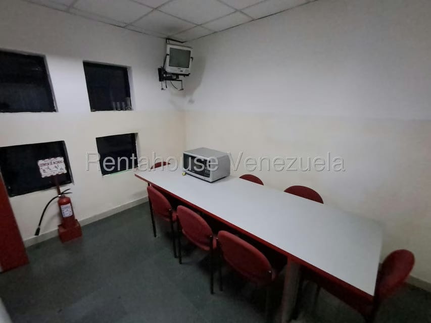 Comercial (Galpon - Deposito) en Venta en Valle Arriba, Miranda - 34