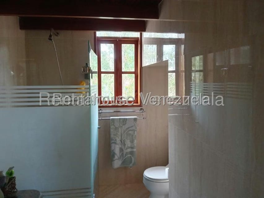 Casa (1 Nivel) en Alquiler en La Boyera, Distrito Metropolitano - 15