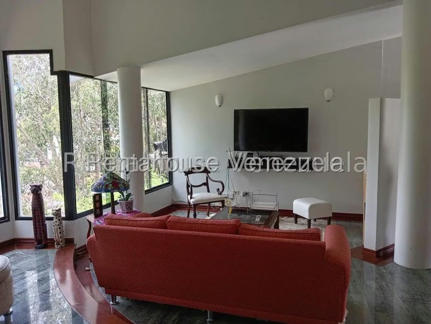 Casa (1 Nivel) en Alquiler en La Boyera, Distrito Metropolitano - 5