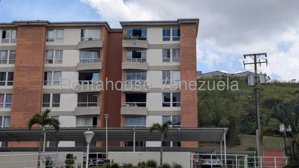 Apartamento (1 Nivel) en Venta en Miravila, Distrito Metropolitano - 2