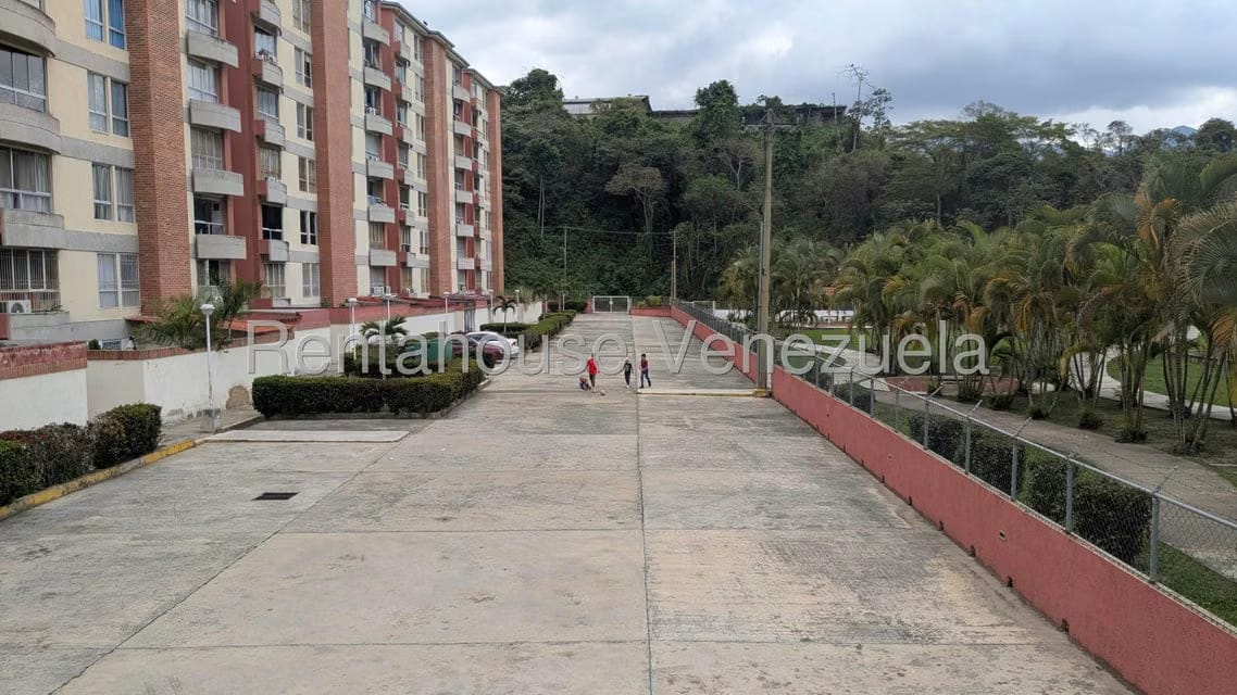 Apartamento (1 Nivel) en Venta en Miravila, Distrito Metropolitano - 25