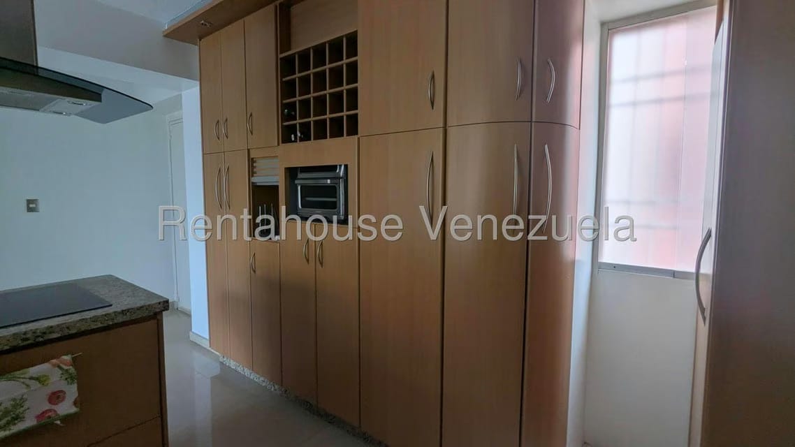 Apartamento (1 Nivel) en Venta en Miravila, Distrito Metropolitano - 8