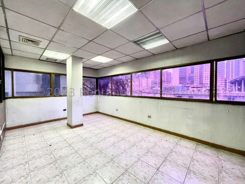 Comercial (Edificio) en Venta en Colinas de Bello Monte, Distrito Metropolitano - 14