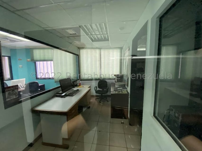 Comercial (Galpon - Deposito) en Venta en Las Acacias, Distrito Metropolitano - 15