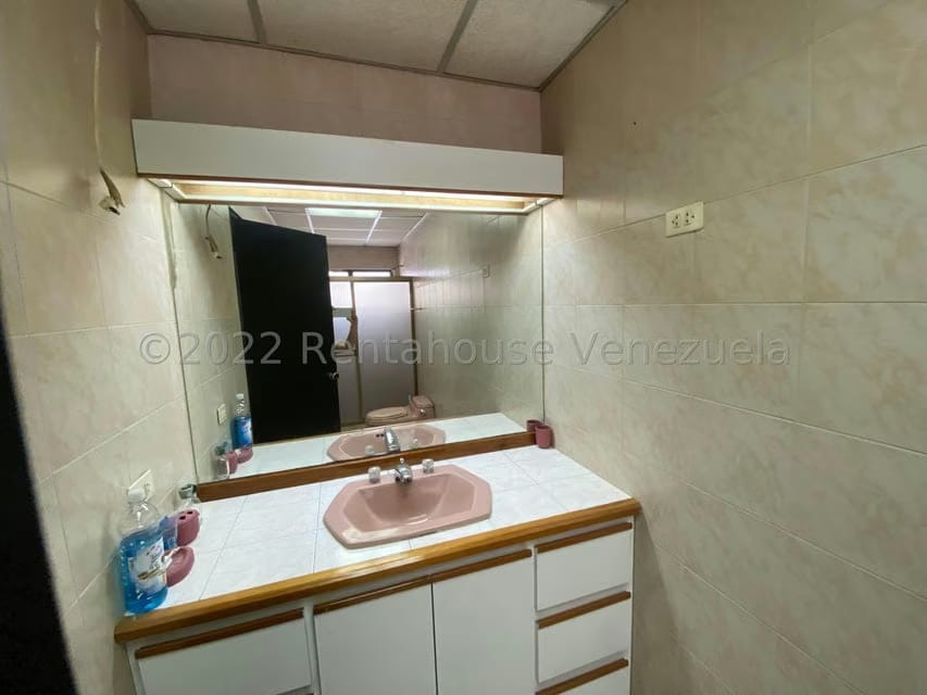 Comercial (Galpon - Deposito) en Venta en Las Acacias, Distrito Metropolitano - 10