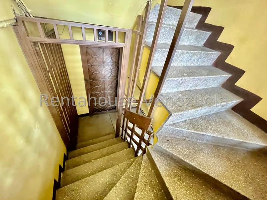 Comercial (Edificio) en Venta en Parroquia San Jose, Distrito Metropolitano - 20