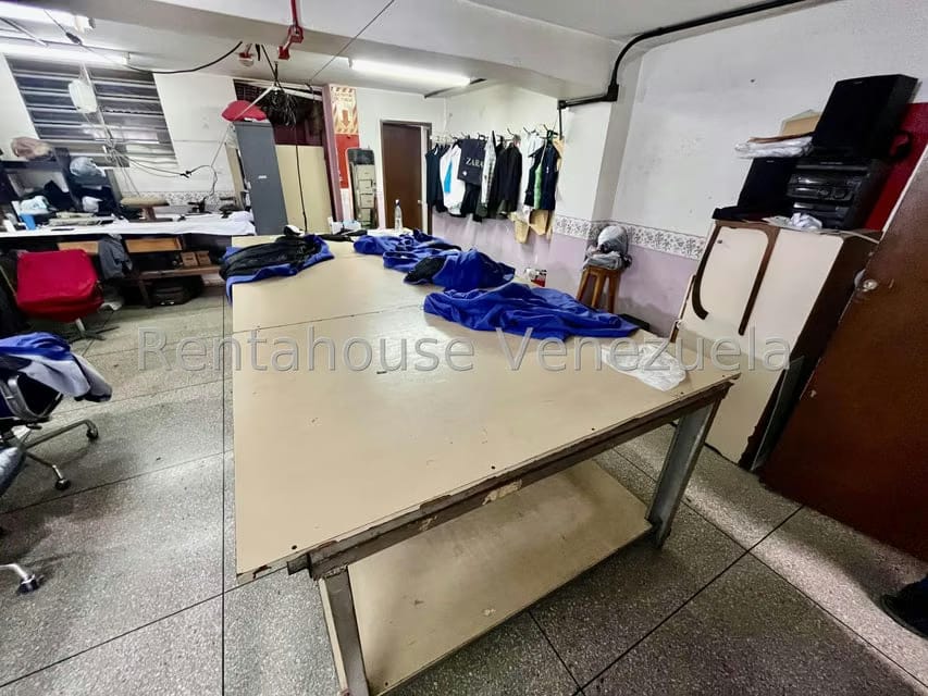 Comercial (Edificio) en Venta en Parroquia San Jose, Distrito Metropolitano - 7