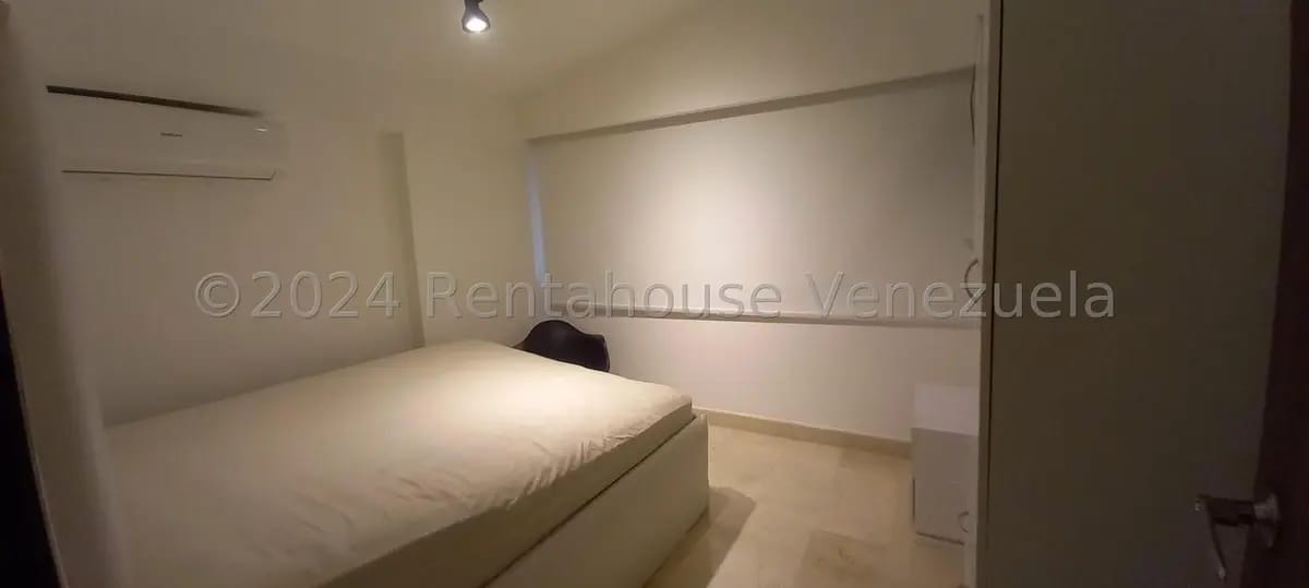 Casa (Multipes Niveles) en Venta en Los Castores, Miranda - 31