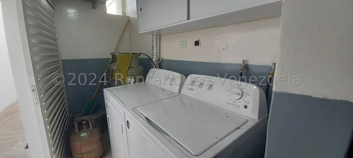 Casa (Multipes Niveles) en Venta en Los Castores, Miranda - 52