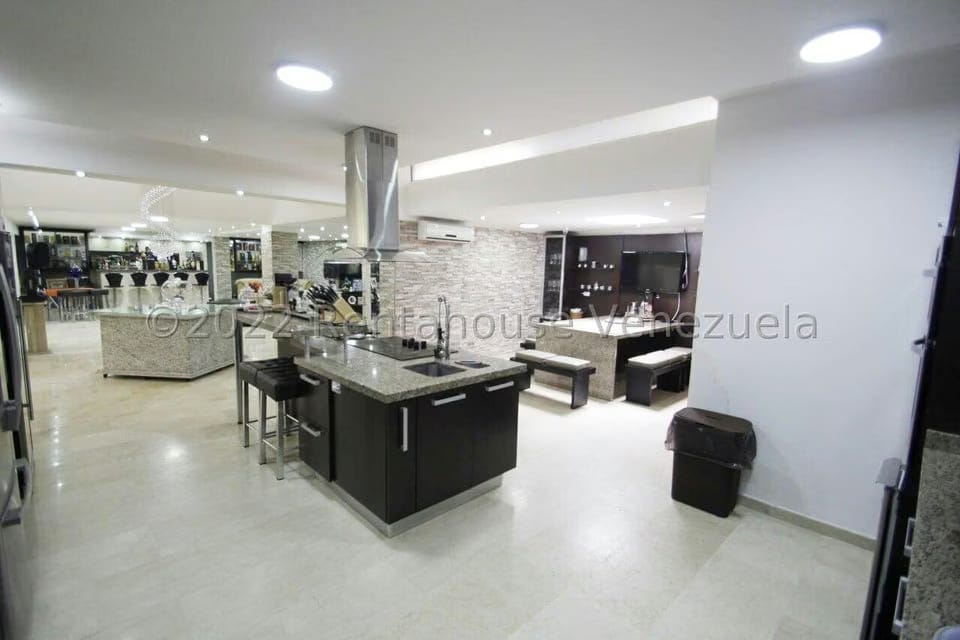 Casa (1 Nivel) en Venta en Lomas de La Lagunita, Distrito Metropolitano - 20