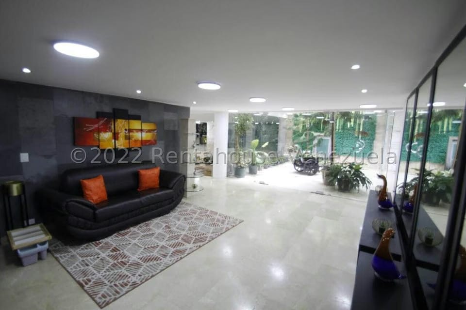 Casa (1 Nivel) en Venta en Lomas de La Lagunita, Distrito Metropolitano - 4