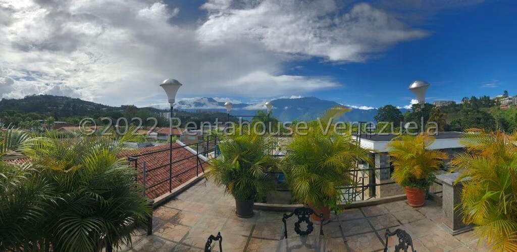 Casa (1 Nivel) en Venta en Lomas de La Lagunita, Distrito Metropolitano - 57