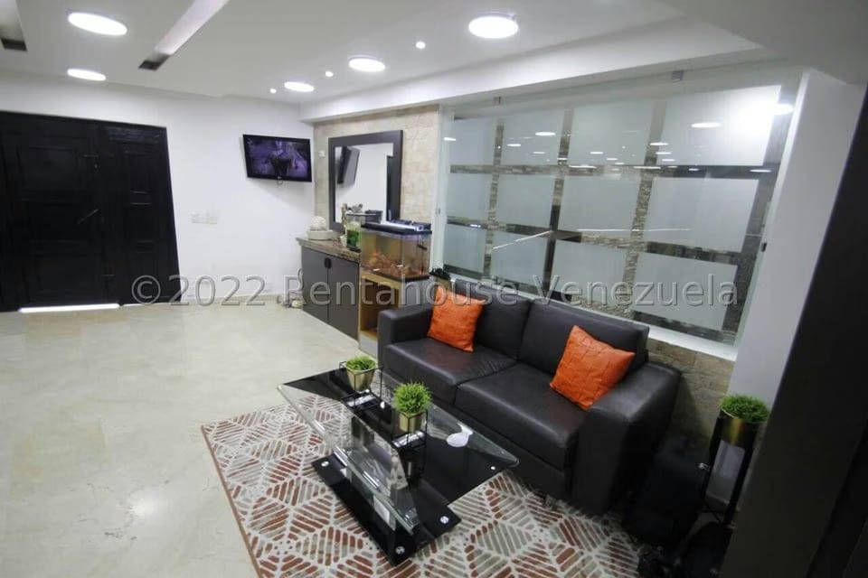 Casa (1 Nivel) en Venta en Lomas de La Lagunita, Distrito Metropolitano - 58