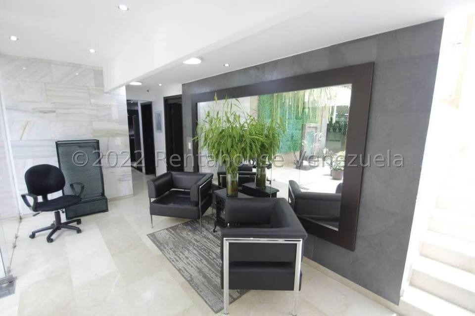Casa (1 Nivel) en Venta en Lomas de La Lagunita, Distrito Metropolitano - 7