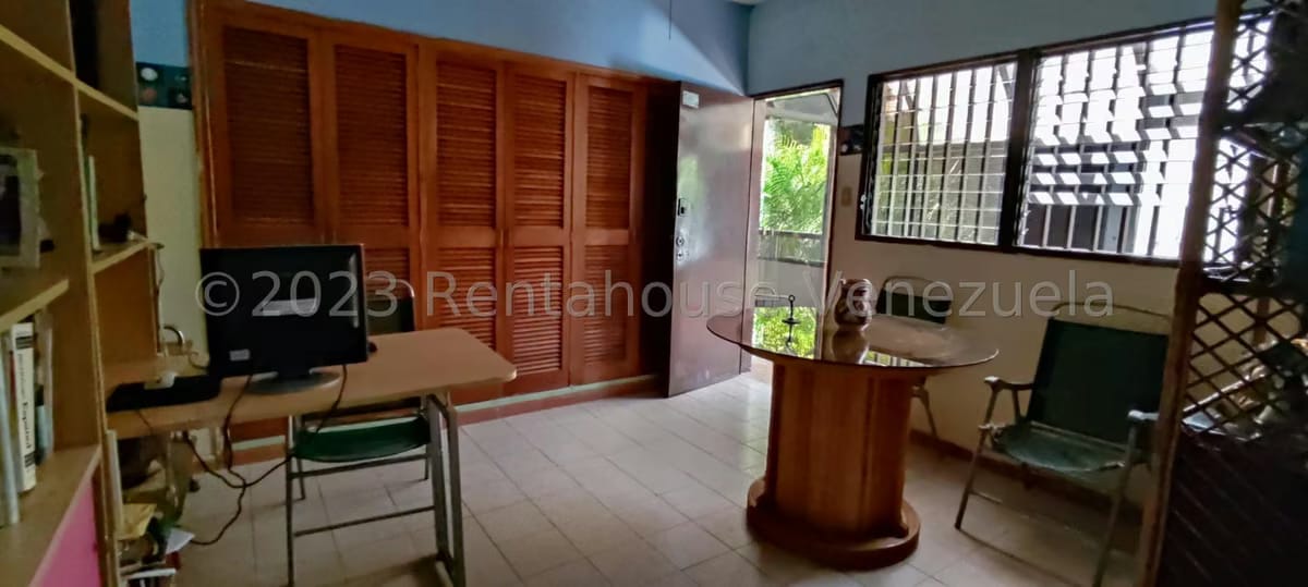 Comercial (Oficina) en Alquiler en Colinas de Bello Monte, Distrito Metropolitano - 14