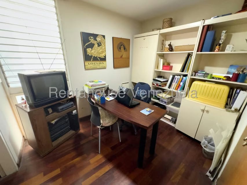 Apartamento (1 Nivel) en Venta en Colinas de Bello Monte, Distrito Metropolitano - 12