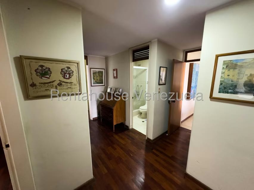 Apartamento (1 Nivel) en Venta en Colinas de Bello Monte, Distrito Metropolitano - 20