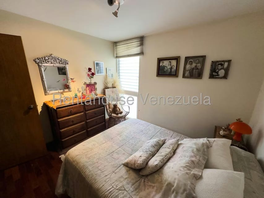 Apartamento (1 Nivel) en Venta en Colinas de Bello Monte, Distrito Metropolitano - 22