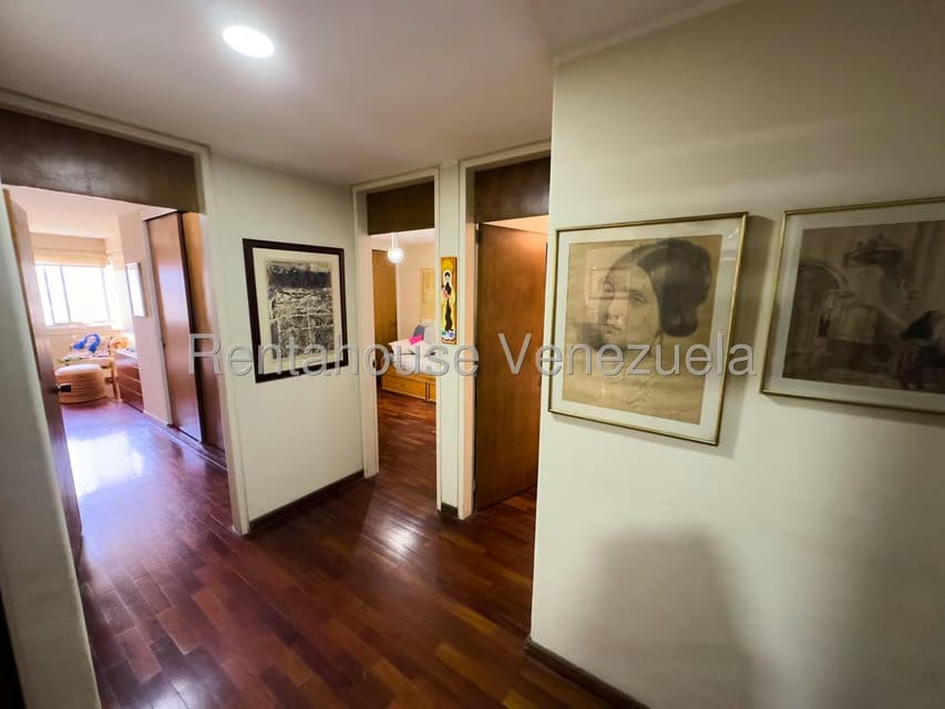 Apartamento (1 Nivel) en Venta en Colinas de Bello Monte, Distrito Metropolitano - 8