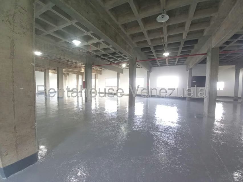 Comercial (Galpon - Deposito) en Alquiler en Mariche, Distrito Metropolitano - 15