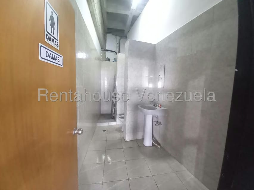 Comercial (Galpon - Deposito) en Alquiler en Mariche, Distrito Metropolitano - 16
