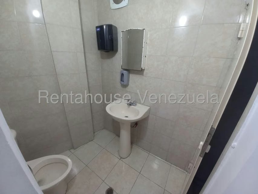 Comercial (Galpon - Deposito) en Alquiler en Mariche, Distrito Metropolitano - 21