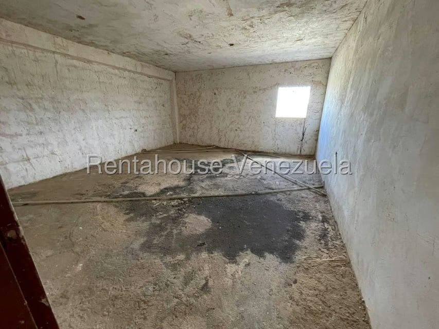 Comercial (Local Comercial) en Venta en Avenida Intercomunal, Zulia - 10