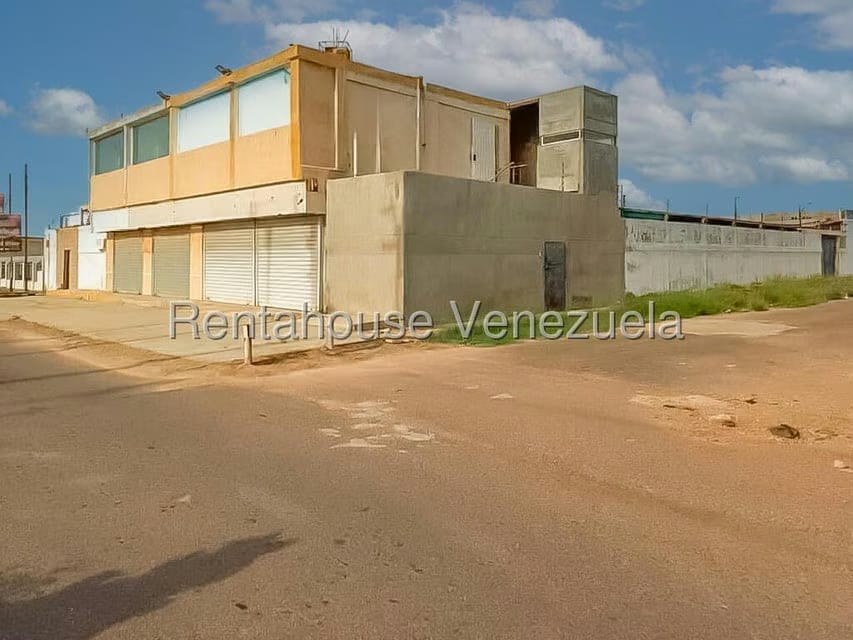 Comercial (Galpon - Deposito) en Venta en Puerta Maraven, Falcon - 2