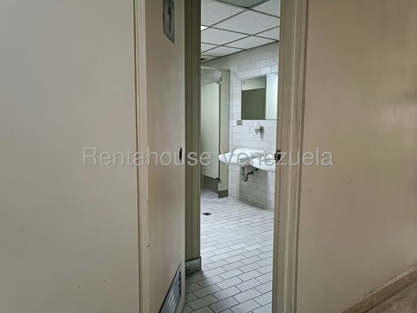 Comercial (Oficina) en Venta en Parroquia La Candelaria, Distrito Metropolitano - 15