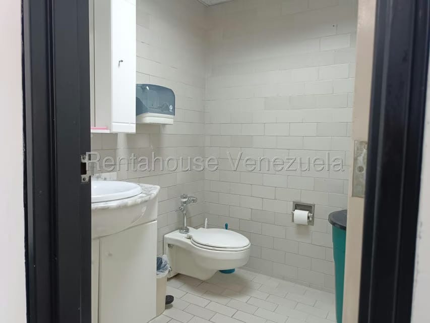 Comercial (Oficina) en Venta en Parroquia La Candelaria, Distrito Metropolitano - 10