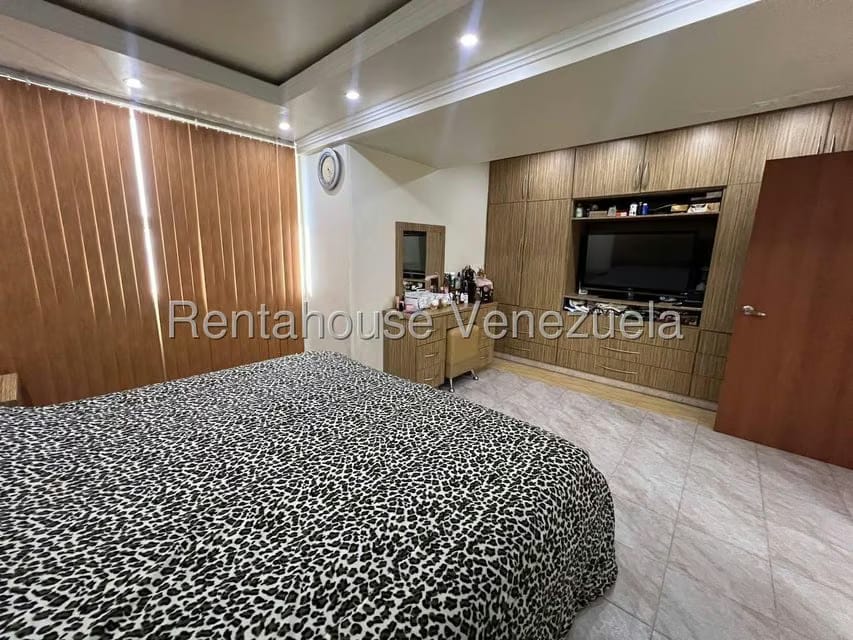 Apartamento (Duplex) en Venta en Zona Centro, Aragua - 38
