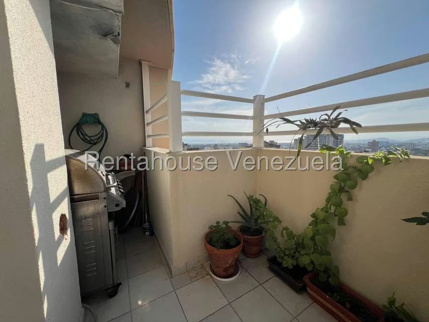 Apartamento (Duplex) en Venta en Zona Centro, Aragua - 42