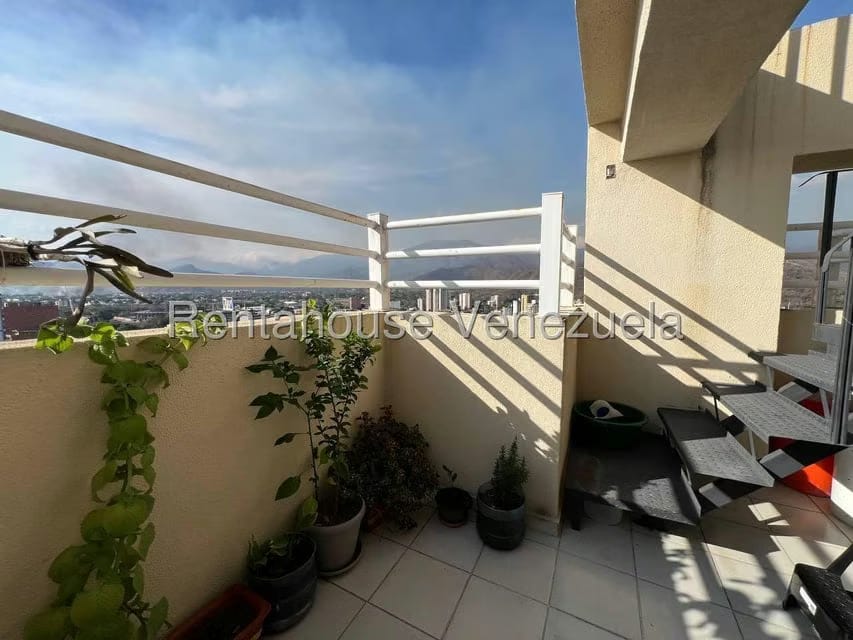 Apartamento (Duplex) en Venta en Zona Centro, Aragua - 43