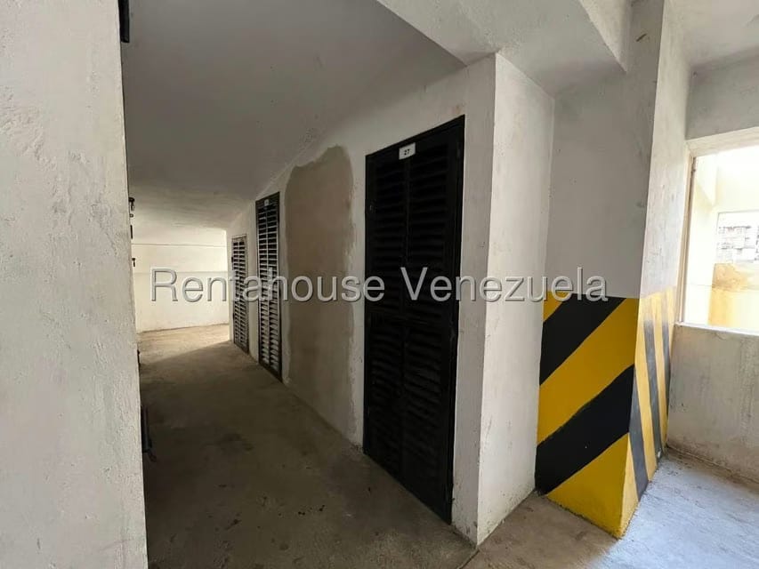 Apartamento (Duplex) en Venta en Zona Centro, Aragua - 47