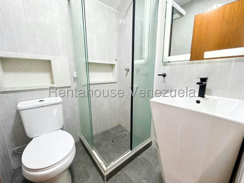 Apartamento (1 Nivel) en Venta en Las Acacias, Distrito Metropolitano - 25