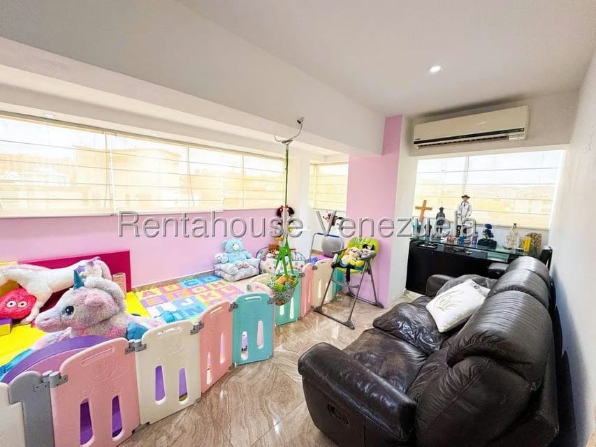 Apartamento (1 Nivel) en Venta en Las Acacias, Distrito Metropolitano - 27