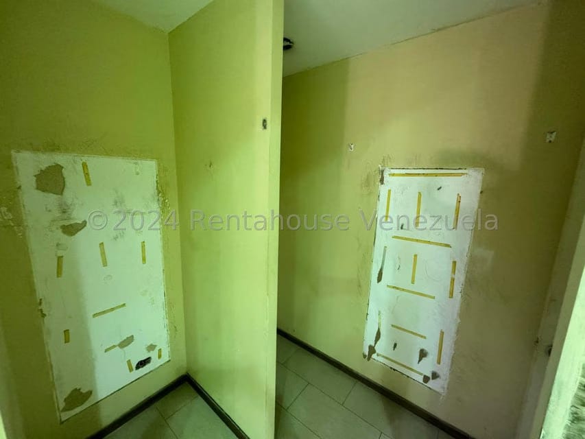 Comercial (Local Comercial) en Alquiler en El Cafetal, Distrito Metropolitano - 8