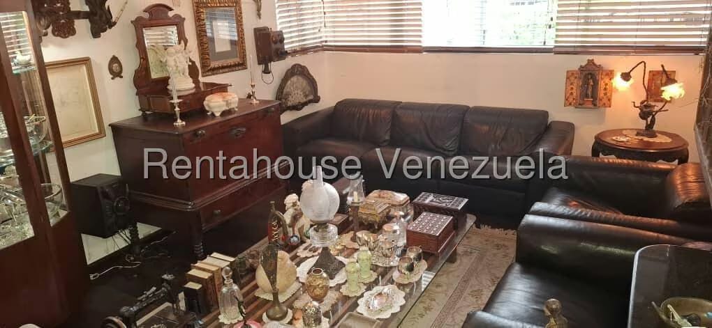 Apartamento (1 Nivel) en Alquiler en La Boyera, Distrito Metropolitano - 2