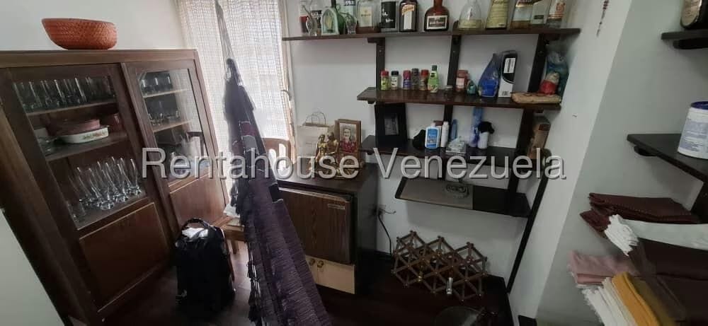 Apartamento (1 Nivel) en Alquiler en La Boyera, Distrito Metropolitano - 14