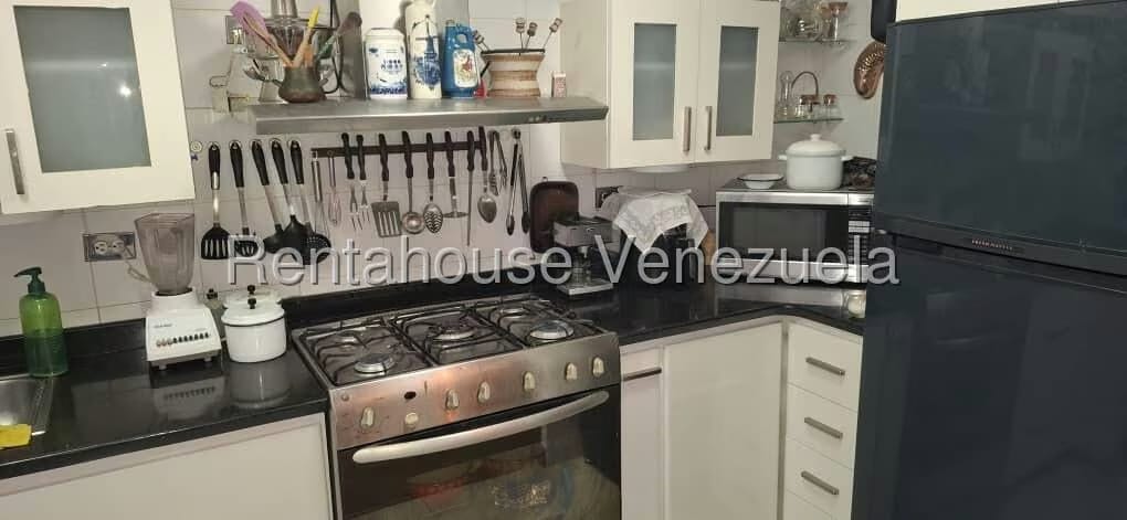 Apartamento (1 Nivel) en Alquiler en La Boyera, Distrito Metropolitano - 8