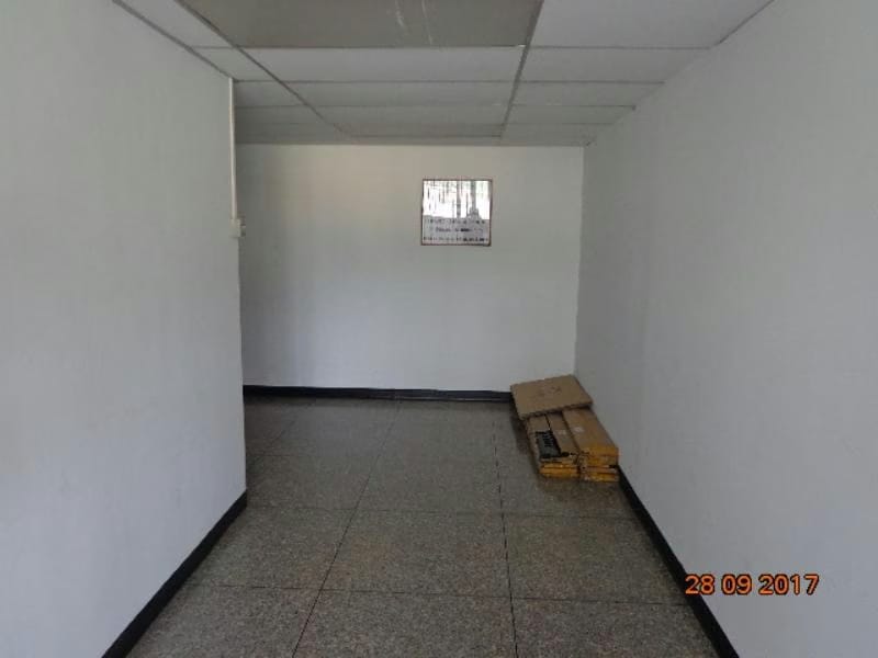 Comercial (Local Comercial) en Venta en La Trinidad, Distrito Metropolitano - 12