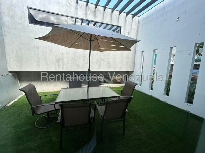 Comercial (Oficina) en Alquiler en Colinas de Bello Monte, Distrito Metropolitano - 26