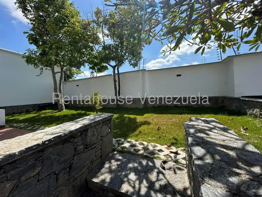 Comercial (Oficina) en Alquiler en Colinas de Bello Monte, Distrito Metropolitano - 4