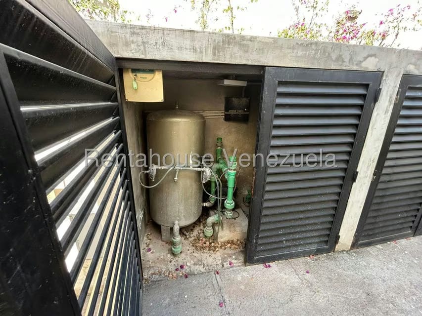 Comercial (Oficina) en Alquiler en Colinas de Bello Monte, Distrito Metropolitano - 39