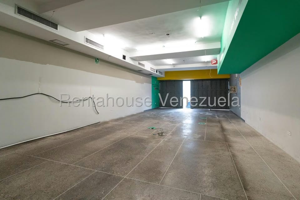 Comercial (Local Comercial) en Alquiler en Baruta, Distrito Metropolitano - 5