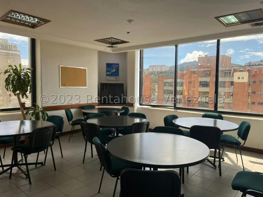 Comercial (Oficina) en Venta en Prados del Este, Distrito Metropolitano - 17