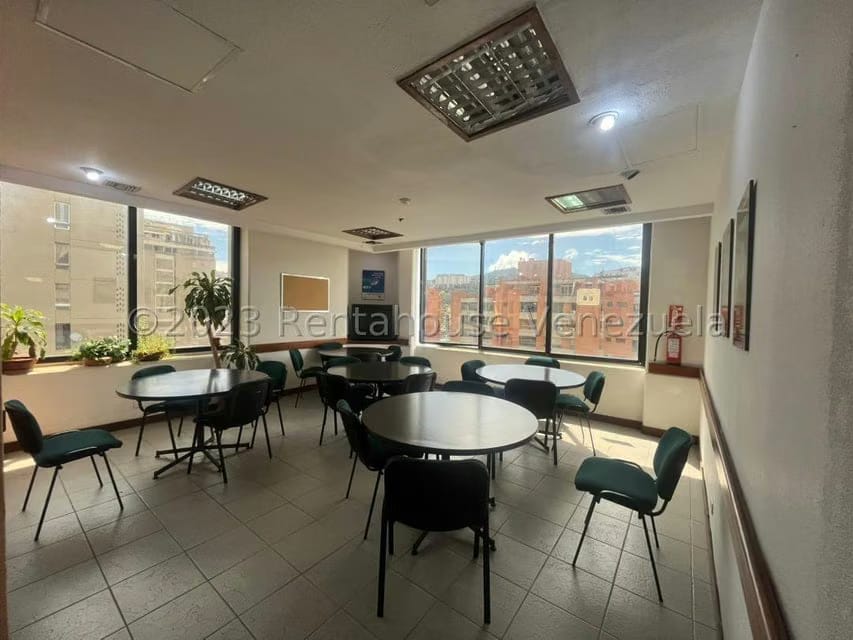 Comercial (Oficina) en Venta en Prados del Este, Distrito Metropolitano - 18
