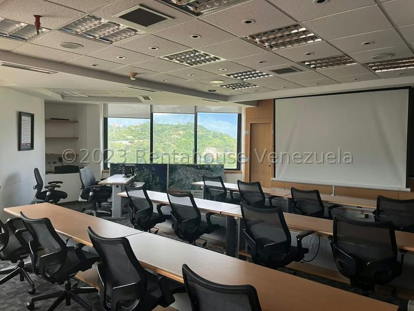 Comercial (Oficina) en Venta en Prados del Este, Distrito Metropolitano - 23